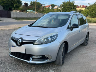 Renault Grand Scenic foto 1