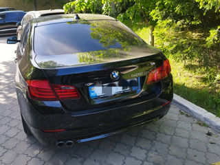 BMW 5 Series foto 2