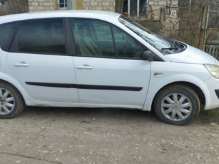 Renault Scenic foto 4