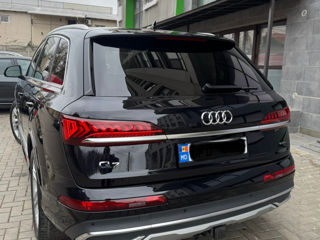 Audi Q7 foto 2