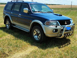 Mitsubishi Pajero Sport, 2001 