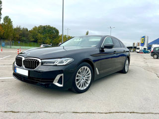 BMW 5 Series foto 4