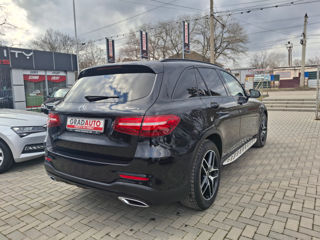 Mercedes GLC foto 7