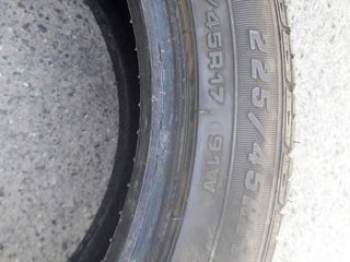 225/45 R17, anul 2015, o pereche, 80-90% am foto 2