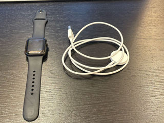 Apple Watch SE 40 mm foto 4