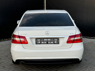 Mercedes E-Class foto 5