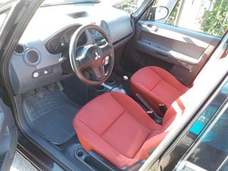 Mitsubishi Colt foto 3