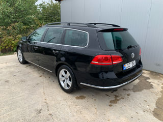 Volkswagen Passat foto 4