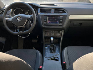 Volkswagen Tiguan foto 8