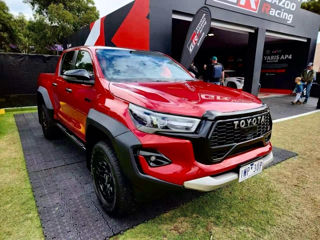 Toyota Hilux foto 3