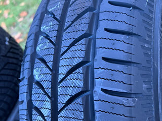 225/70 R15C Yokohama WY01 Winter/ Доставка, livrare toata Moldova 2024 foto 5