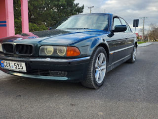 BMW 7 Series foto 7