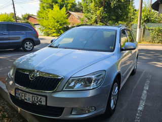 Skoda Octavia foto 1