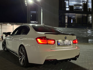 BMW 3 Series foto 2