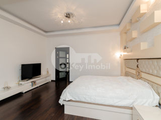 Apartament cu 4 camere, 200 m², Buiucani, Chișinău foto 14