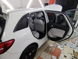 Mercedes B-Class foto 5