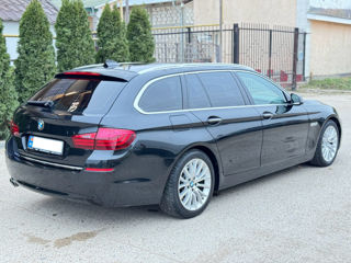 BMW 5 Series foto 3