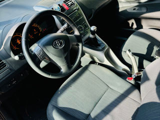 Toyota Auris foto 6