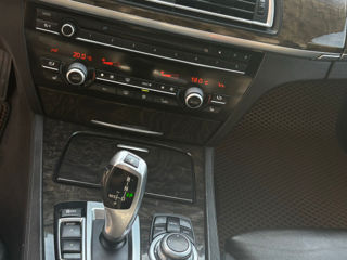 BMW 7 Series foto 13