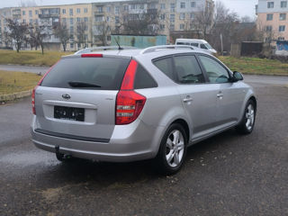 KIA Ceed foto 9