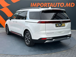 KIA Carnival foto 5