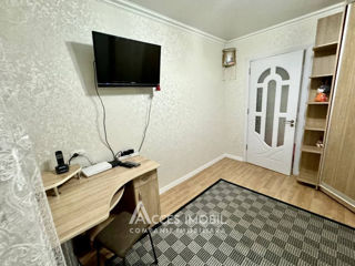 Apartament cu 3 camere, 74 m², Buiucani, Chișinău foto 8