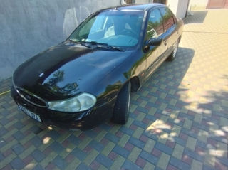 Ford Mondeo foto 4