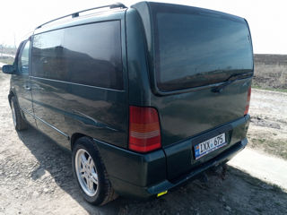 Mercedes Vito foto 2