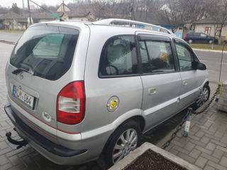 Opel Zafira foto 6