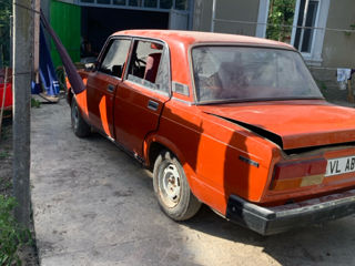 Lada / ВАЗ 2107 foto 3