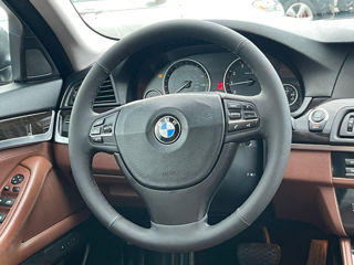 BMW 5 Series foto 8