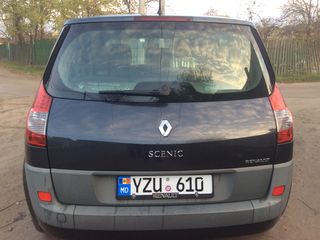 Renault Scenic foto 2