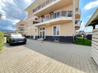 Apartament cu 3 camere cu curte proprie de vânzare în zona tractorul foto 5