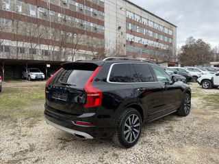 Volvo XC90 foto 4