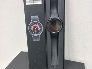 Samsung Galaxy Watch 5 Pro.  3890 lei