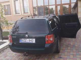 Volkswagen Passat foto 2