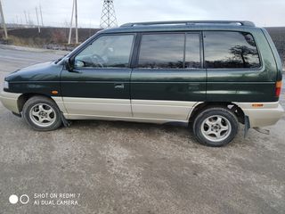 Mazda MPV foto 5