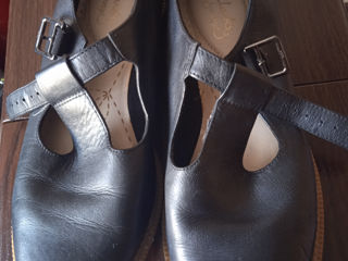 Pantofi din piele naturala
