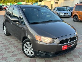 Mitsubishi Colt foto 5