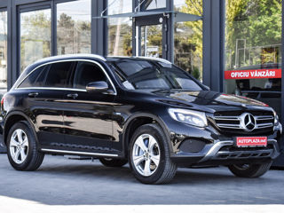 Mercedes GLC foto 1