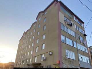 2-комн. кв., 76 м²