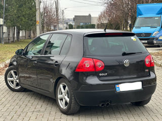 Volkswagen Golf foto 5