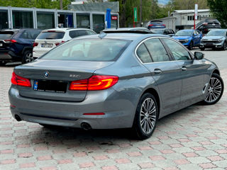 BMW 5 Series foto 4