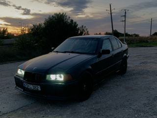 BMW 3 Series foto 3