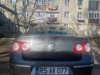 Volkswagen Passat foto 6