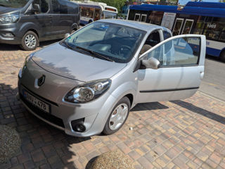 Renault Twingo фото 1