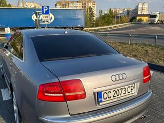 Audi A8 foto 2