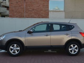 Nissan Qashqai foto 1