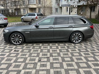 BMW 5 Series foto 4