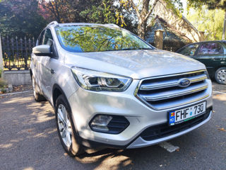 Ford Kuga foto 3